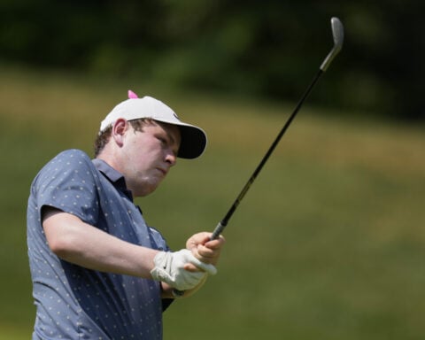 MacIntyre's frustration: Scheffler's long chip the latest epic shot to go against the Scot