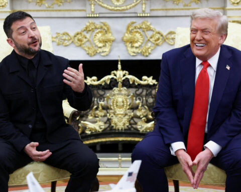 Well-mannered White House welcome for Ukraine leaves many questions