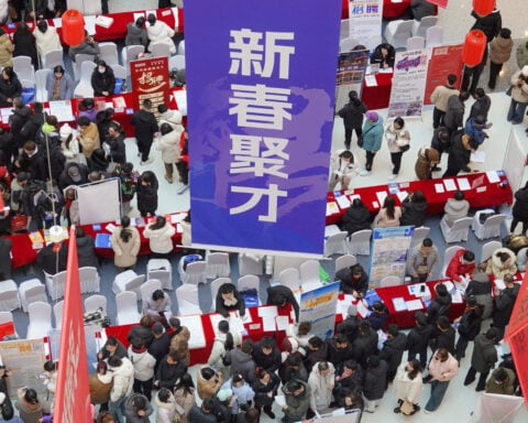 China youth jobless rate rises to 17.8% in July
