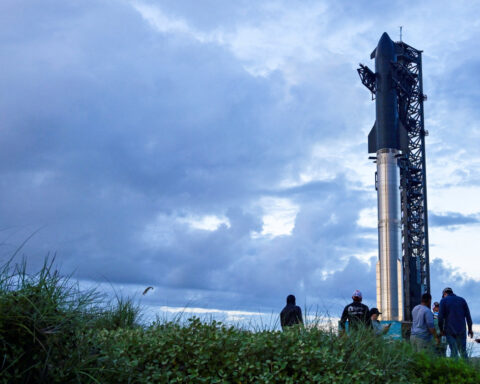 SpaceX aims to overcome Starship setbacks with tenth flight test
