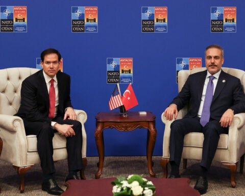 Turkey, U.S. discuss peace efforts on Russia-Ukraine war, Turkish source says