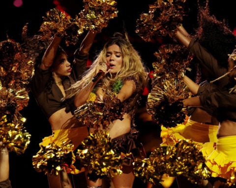 NFL Week 1 takeaways: Veteran RB starts season in historic fashion, Miami woes and is this team a surprise title contender?