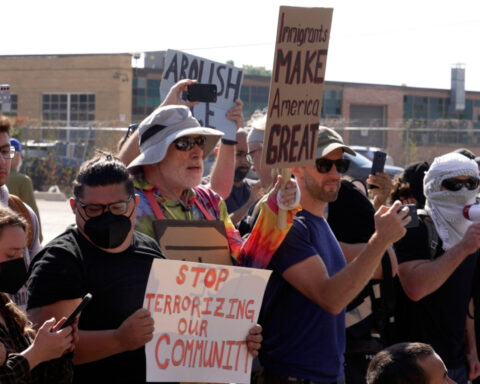 Activists say immigration enforcement increased as Chicago waits for promised federal intervention