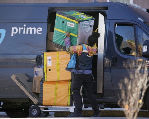 Amazon spends $1 billion to increase pay and lower health care costs for US workers