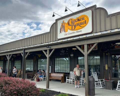 Cracker Barrel changed its logo. Then visits tumbled