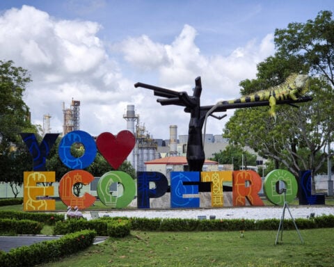 Ecopetrol to beat 2025 drilling goal, may best output target, executive says