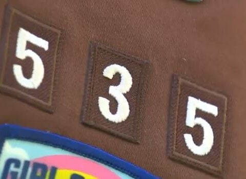 'Si se puede!': Iowa's first bilingual Girl Scout troop celebrates culture and girlhood