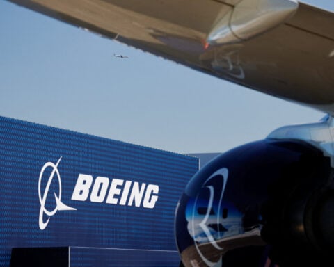 Trump says Uzbekistan Airways to buy up to 22 Boeing 787 Dreamliners for over $8 billion