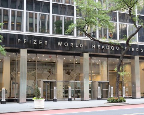 Pfizer enters obesity drug race with $7.3B Metsera deal