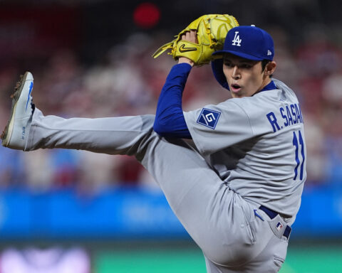 Dodgers might have found a postseason closer in Japanese rookie Roki Sasaki
