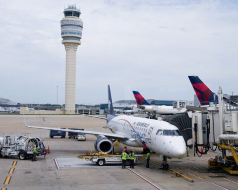 US airlines say it is 'imperative' FAA get quick wins in air traffic overhaul