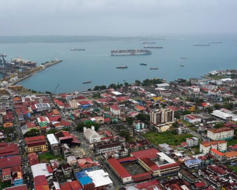 Panama Canal posts $5.7 billion in FY2025 revenue, transits jump 19%