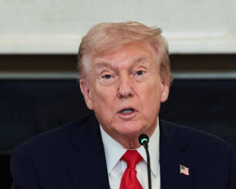 Trump to get physical exam on Friday, White House says
