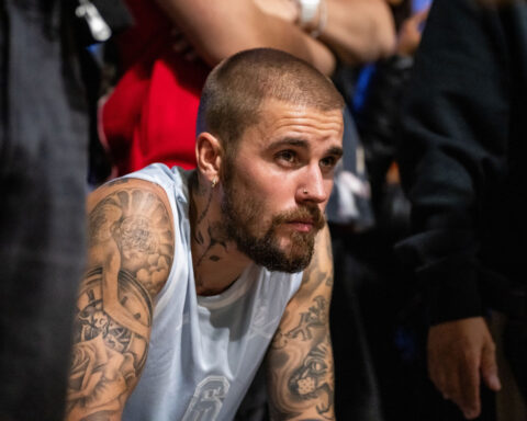 Now Justin Bieber’s mom is praying for him