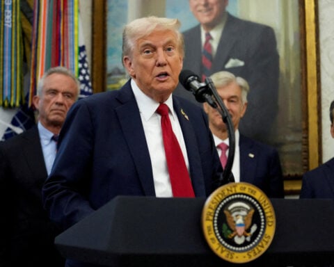 Trump proposes barring Chinese airlines from flying over Russia on US routes