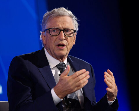 Bill Gates, PAHO consider ways to bring weight-loss drugs to lower-income countries 