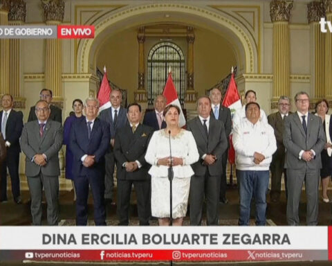 Peru Congress votes to remove President Boluarte