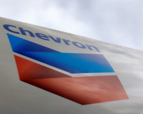 Greece seeks to finalise Chevron gas exploration contract this year, says minister