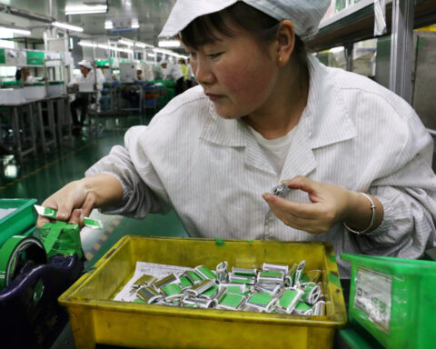 Chinese battery shares slide after Beijing imposes export controls over supply chain