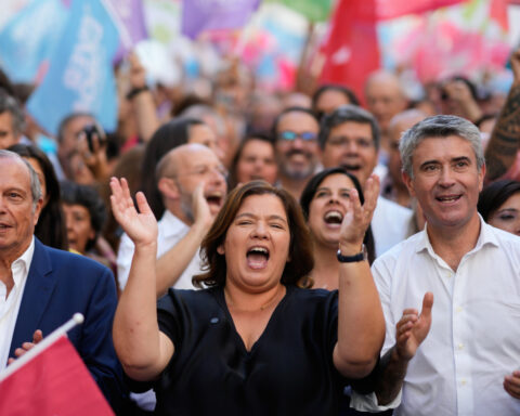 Portugal holds municipal elections with attention on Lisbon after streetcar crash