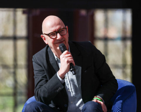 France's Macron reappoints Lescure as finance minister amid budget turmoil