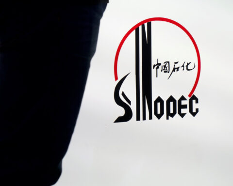 Sinopec diverts supertanker from US-sanctioned port, ship tracking data shows