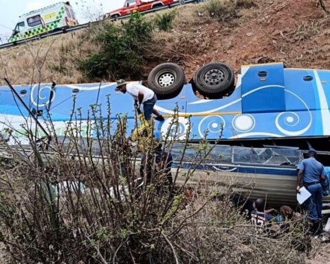 Bus crash in mountainous region of South Africa kills at least 42 people