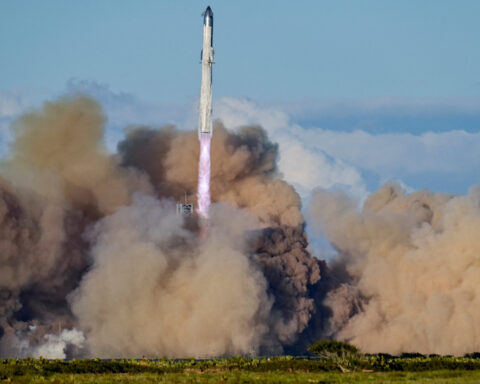 SpaceX completes 11th Starship test before debuting upgraded prototype