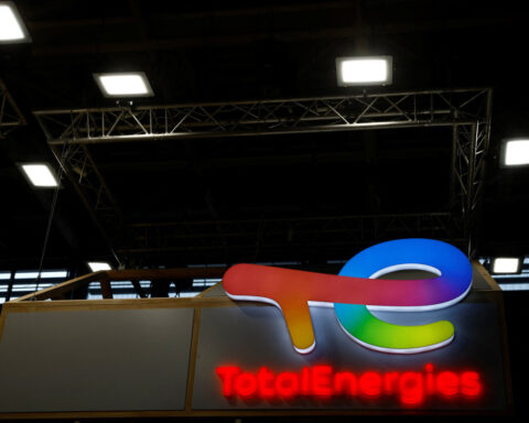 Oil bosses expect market surplus to shrink over time