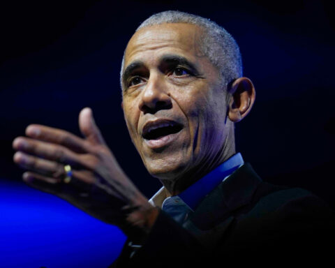 Barack Obama joins fight for US House control, urges vote for California districts to counter Trump