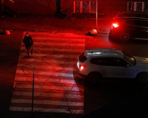 Network overload triggers blackouts in Kyiv, other Ukrainian regions