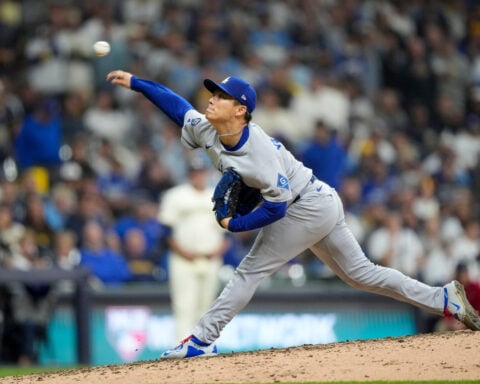 Yamamoto throws 3-hitter as Dodgers beat Brewers 5-1 for 2-0 lead in NLCS