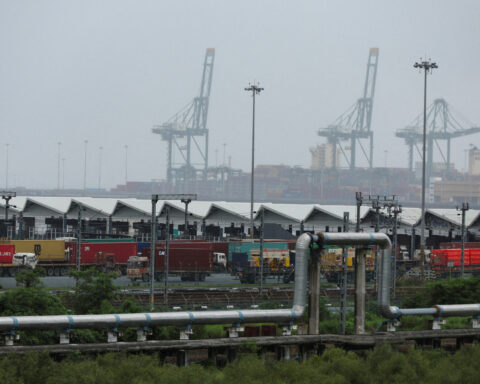 India's trade deficit widens to 13-month high on gold imports, US tariff impact