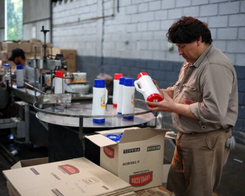 'Made in Argentina' factories shutter, creating more challenges for Milei