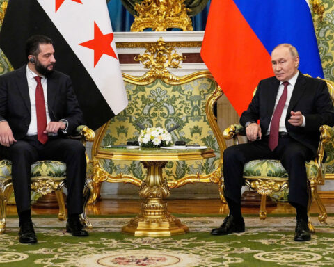 Syria’s interim president visits Putin in Moscow for first meeting since fall of Assad regime