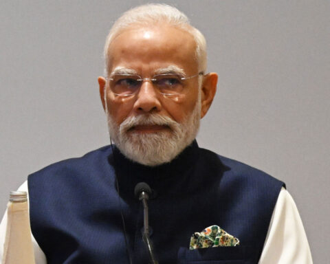 Trump says Modi told him that India would stop importing Russian oil