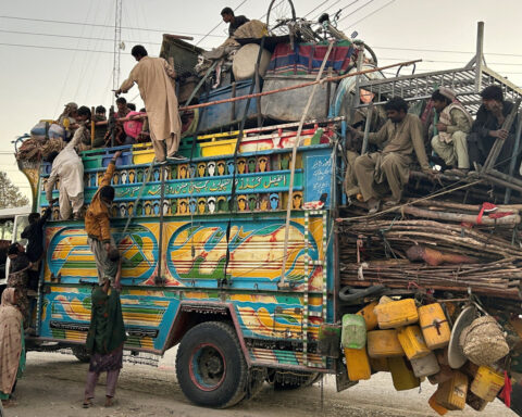 Pakistan, Afghanistan agree to temporary truce after fresh fighting, airstrikes