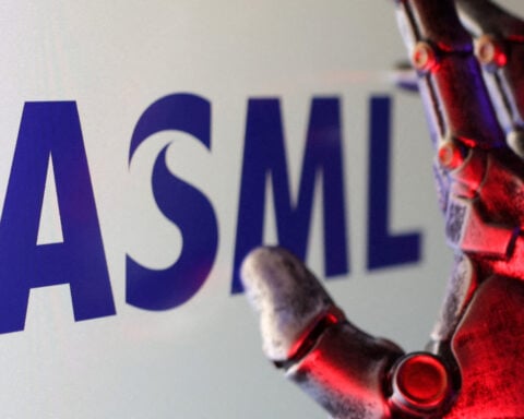 AI fizzes and banks are buoyant