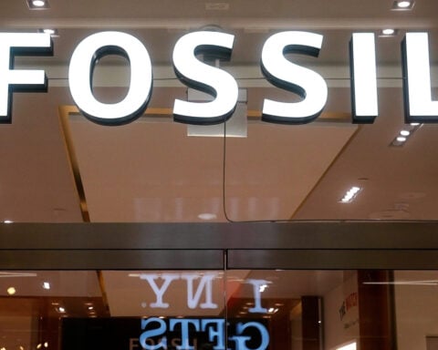 Fossil shares tank as struggling watchmaker extends deadline for debt exchange
