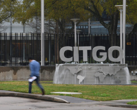 Cost-cutting vs status quo: bidders envision starkly different futures for Citgo, sources say