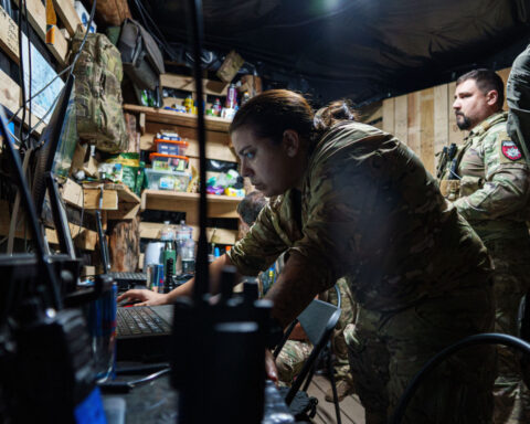 The EU unveils a plan to be ready within 5 years to fend off any Russian attack