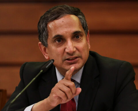 IMF official urges China to shift fiscal focus away from industrial policy