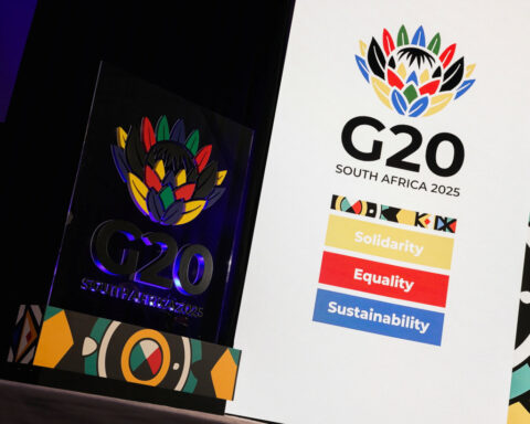 G20 vows to keep focus on developing countries' debt issues