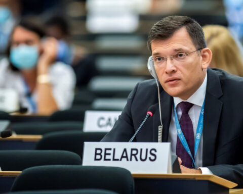 Belarus makes overture to EU countries after rapprochement with US