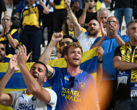 UK police face pressure to reverse ban on Israeli soccer fans at Birmingham match