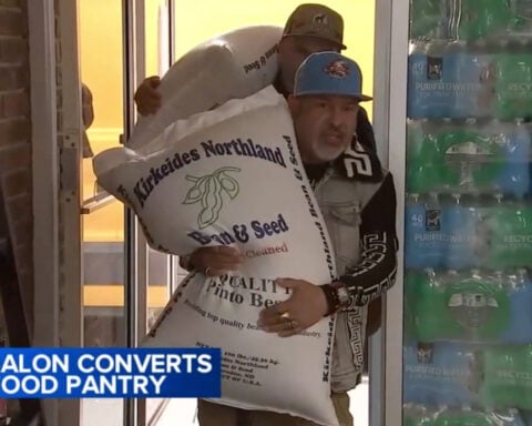 Illinois hair salon converts into food pantry as immigration enforcement keeps some at home