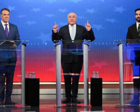 From bills to berets: Notable moments from NYC's contentious mayoral debate