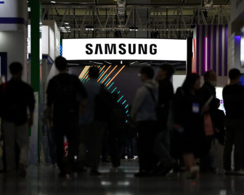 Samsung Electronics family to sell $1.2 billion stake amid share rally