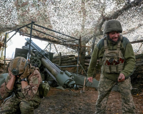 Russian forces, aided by heavy aerial bombardments, edge forward in Ukraine