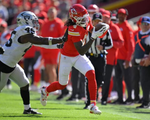 Patrick Mahomes leads Chiefs to 31-0 rout of Raiders as Rashee Rice returns with 2 TDs